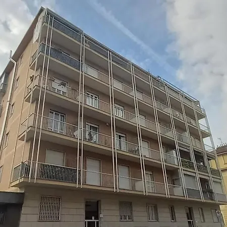 Lägenhet Domus De Malu Turin